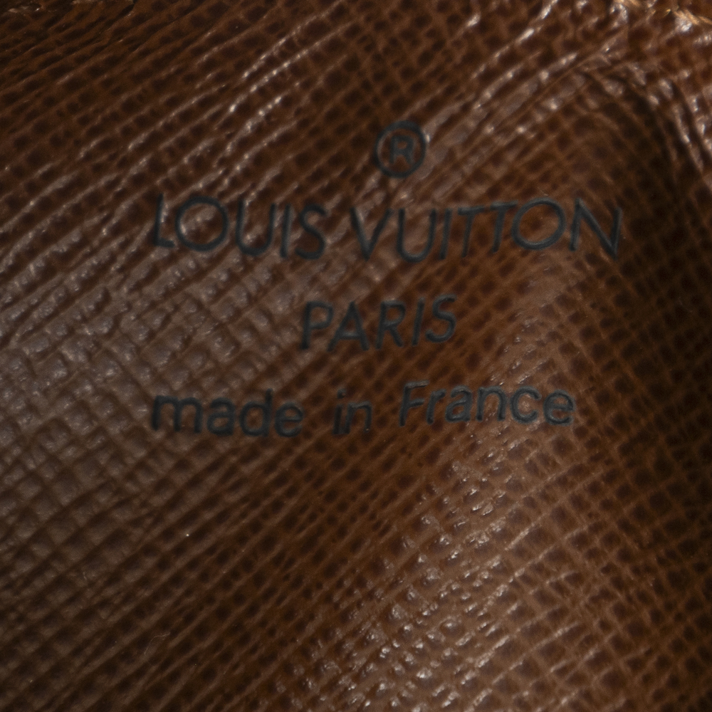 Louis Vuitton Papillon Pouch - Picture 8 of 8